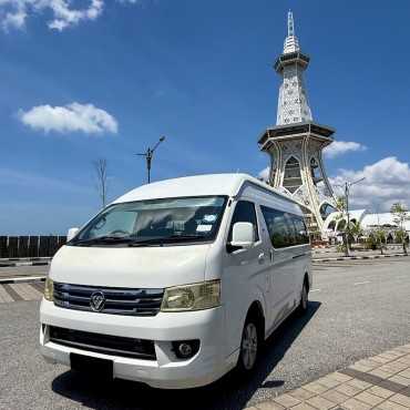 10 Seater Van Halfday Tour